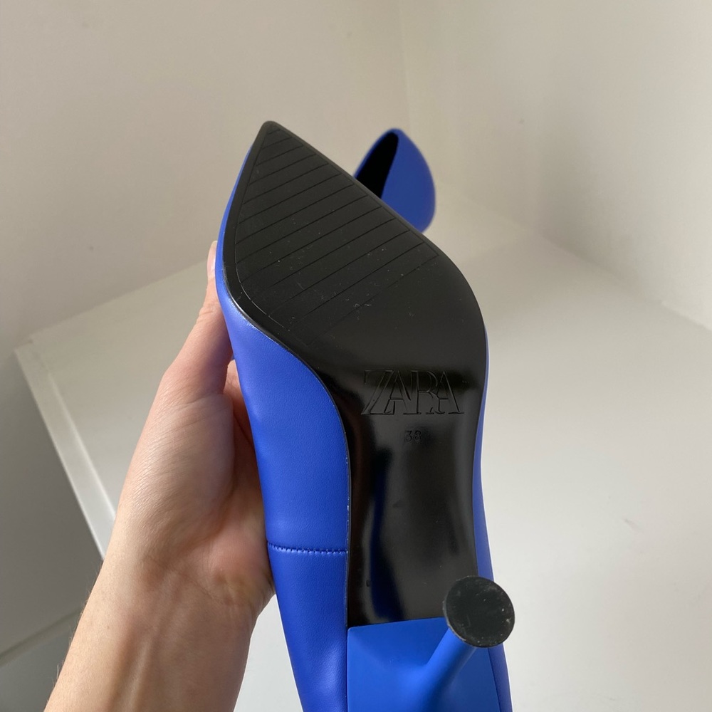 **SOLD**Zara blue heels - Picture 4 of 4
